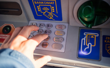 Forradalom az ATM-eknél, rengeteg tranzakciót érint az új lépés